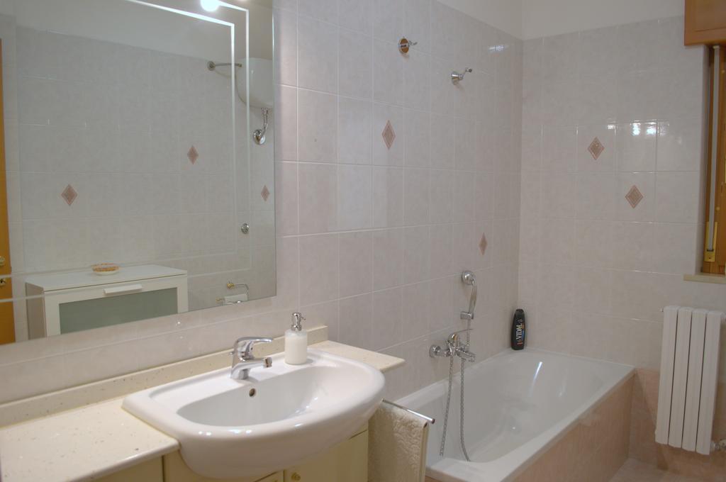 Casa Vacanze La Rocca Apartment Matera Ngoại thất bức ảnh